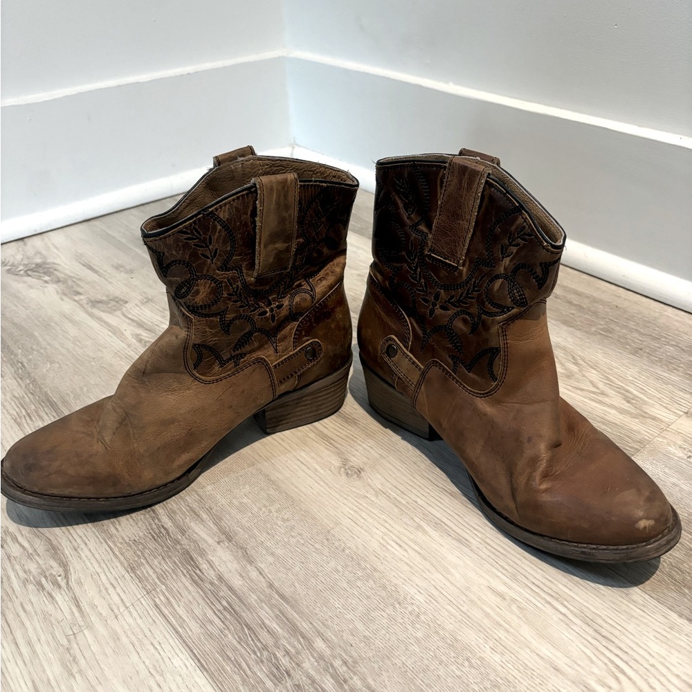 Brown Ankle Cowgirl Boots